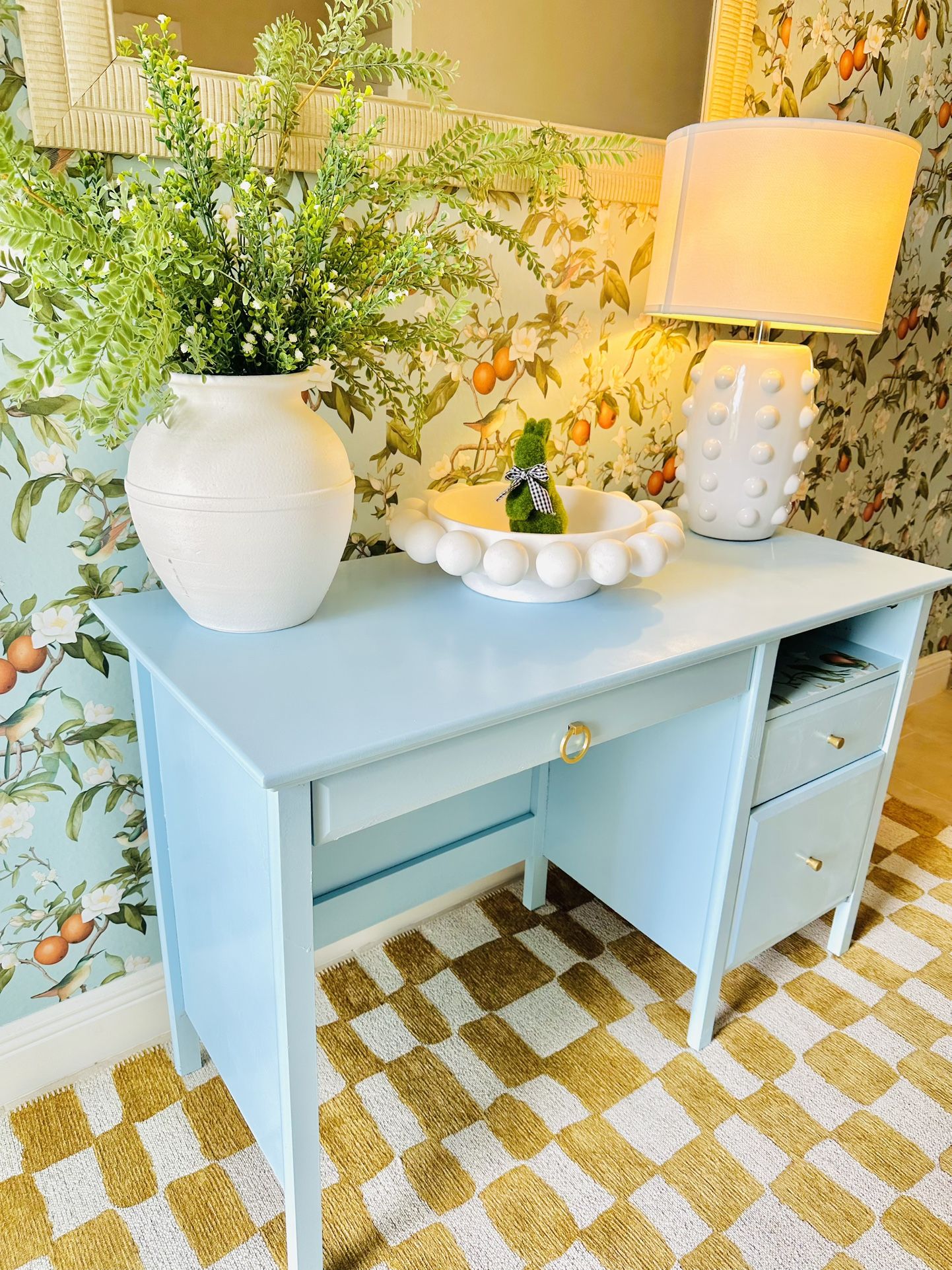 Entry Table/Desk