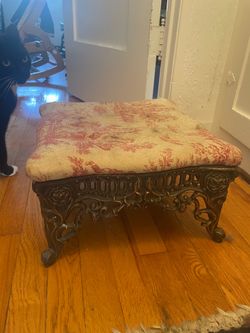 Vintage Cast Iron Foot Stool