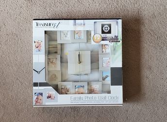 NIB Family Photo Wall Clock