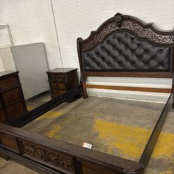 King Bedroom Set