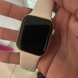 Apple Watch SE