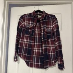 Casual Women’s Shirts Tops Size Small And Extra Small