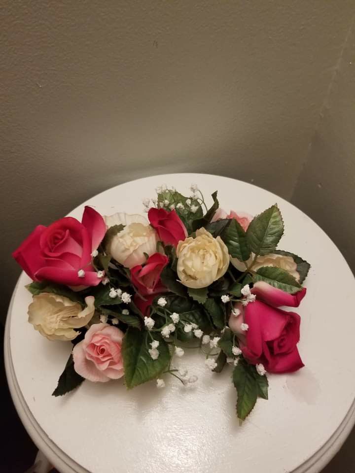 Floral centerpiece