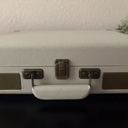 Crosley Cruiser Plus Record Player (White Sand)