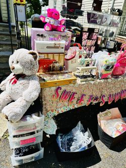 Mini ESTATE SALE With New And Some Preowned Items 