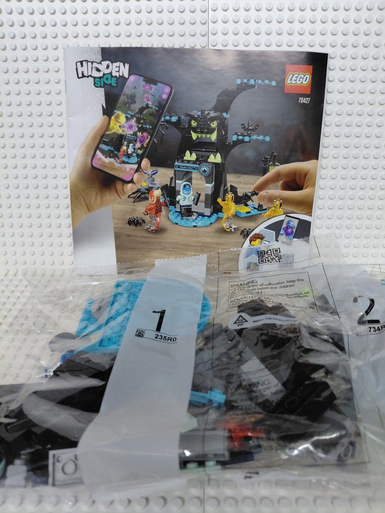 Lego Hidden Side 70427 Sealed Bags & Instructions