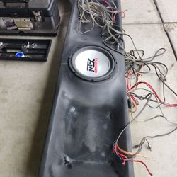 Mtx audio
10 inxh subwoofer with custom box