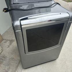 Whirlpool Cabrio Platinum Dryer / Read Below 