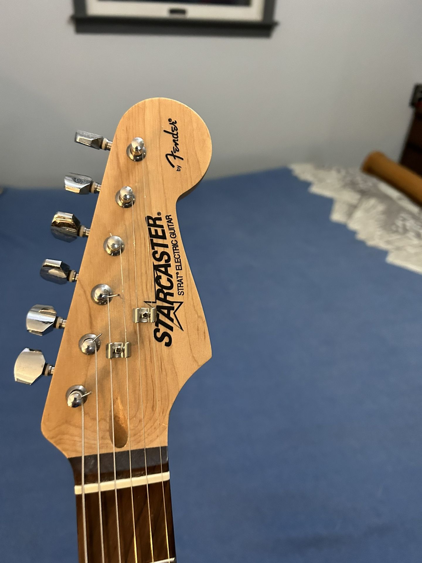 Fender Star Caster, Six String Electric Guitar