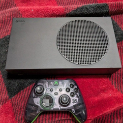 Xbox Series S carbon black 1 terabyte like new for sale or trade for PS5