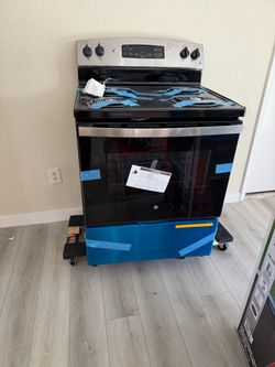 Brand new GE electric stove