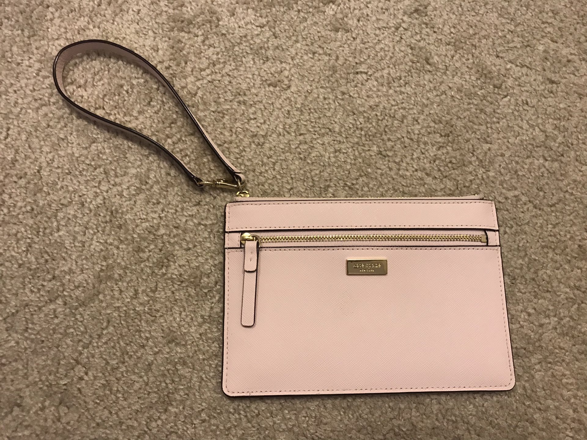 Kate Spade ♠️ Clutch (baby pink)