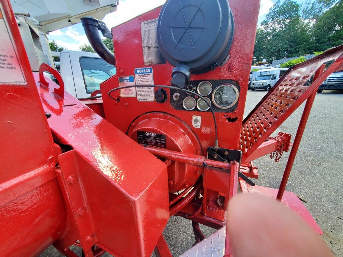 2013 Bandit 200xp Wood chipper