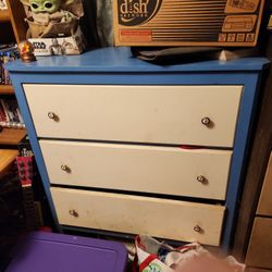 2 Dressers