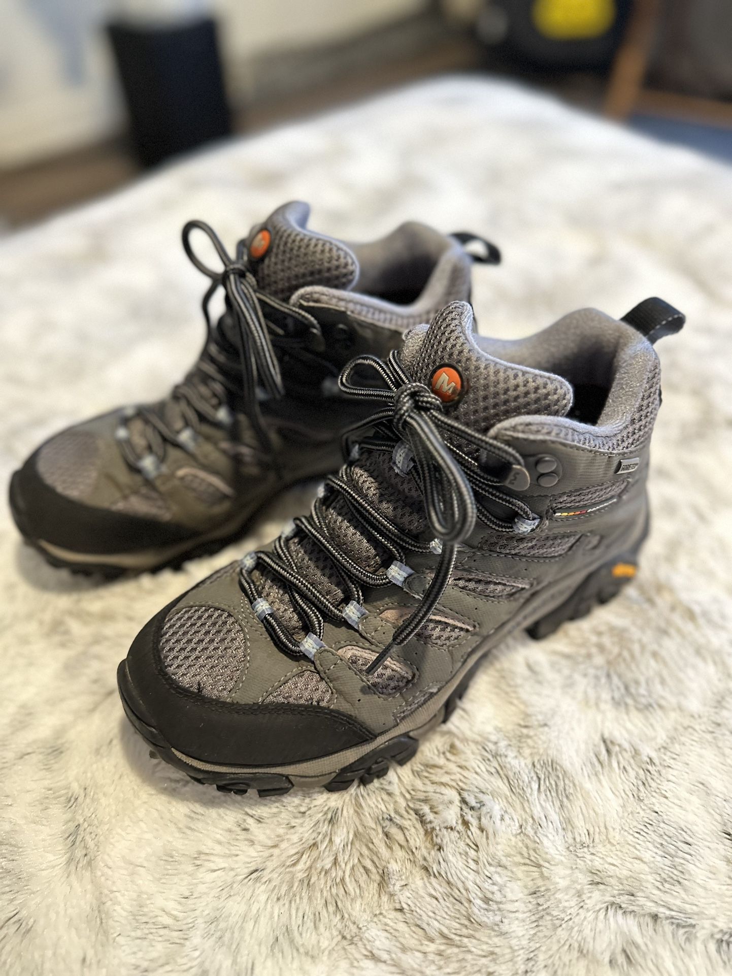 Merrell Hiking Boots - Size 7