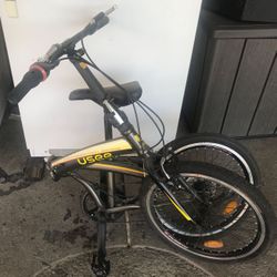 Bicycle (folds in half)