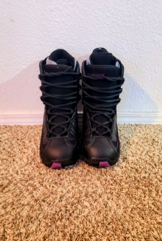 Like New SIMS "Omen" snowboard boot sz 26