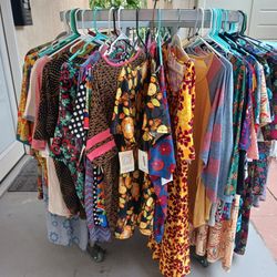 LOT of New LULAROE Women's Clothes