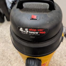Hanger Shop Vac