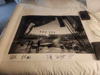 Def Leppard Limited Edition Print 30x40, Detroit Michigan 2018