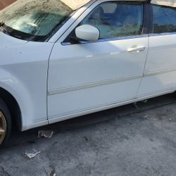 Car 600 For Chryslar 300 No Motor Take All And 600 For The rims 