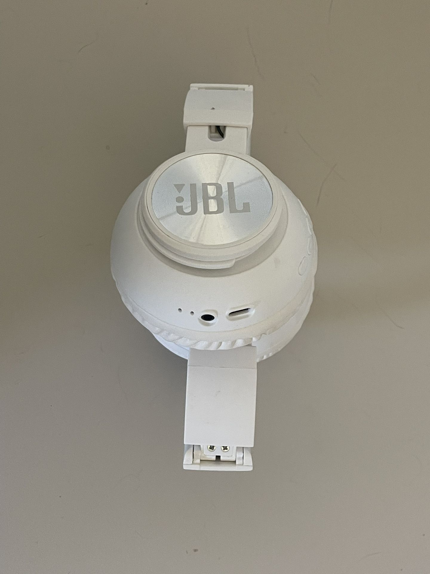 JBL Tune 770NC Wireless Bluetooth Noise Canceling Over The Ear Headphones