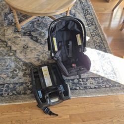 Graco Snugride 35 Lite LX Carseat W/Base