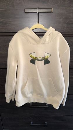 Under Armour Size 6