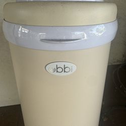 Diaper Trash Can 