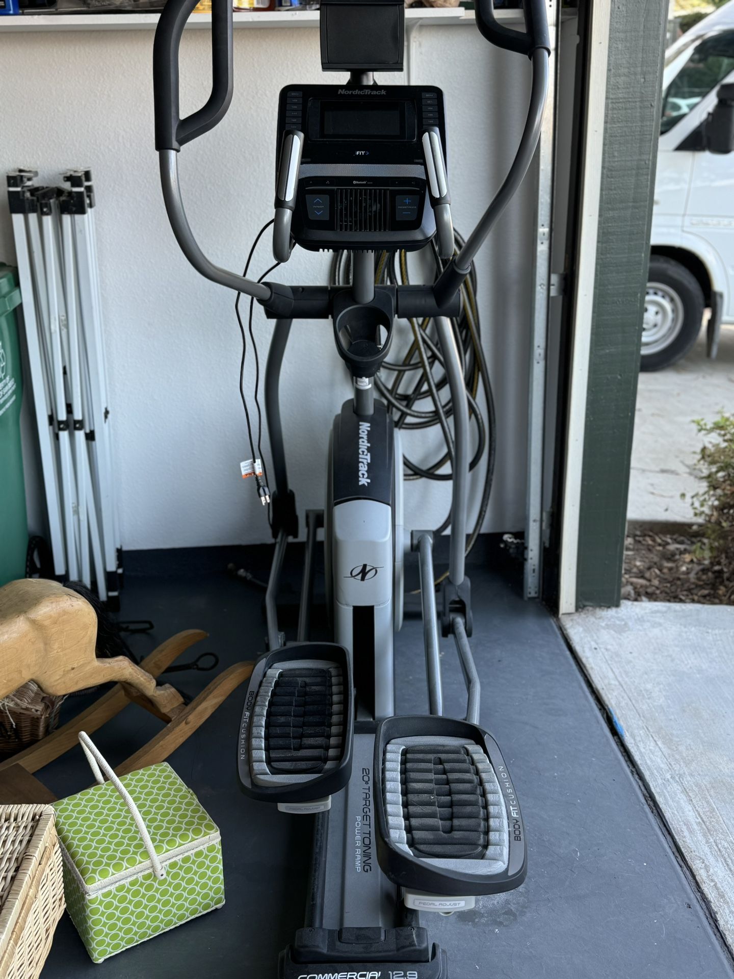 NordicTrack Commercial Elliptical