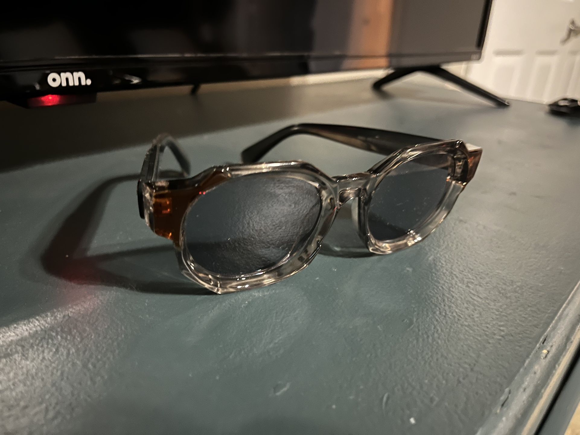 Phillips Morgan sunglasses