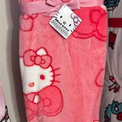 Hello Kitty New Bow Blanket