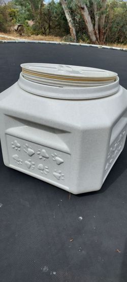 Large Plastic Pet Food Storage Container