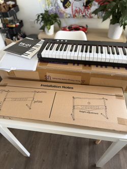 Piano Terence TC-01 with installation Notes