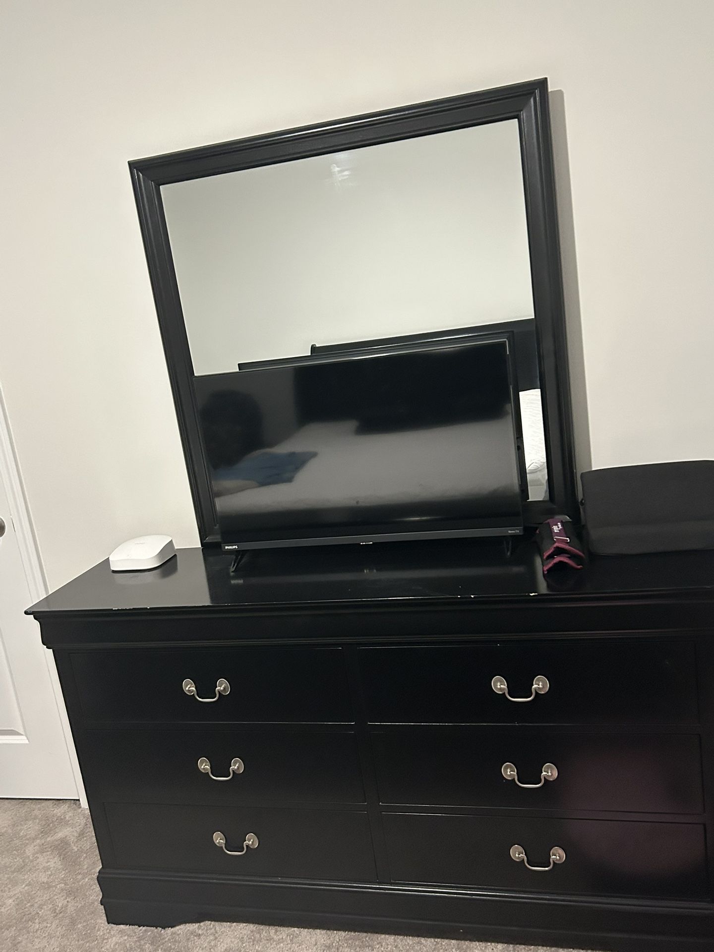 Queen Bedroom Set