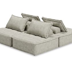 Bales 4 Piece Collection  COME GET THEM HALF PRICE!!!