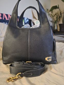 Black pebbled bag