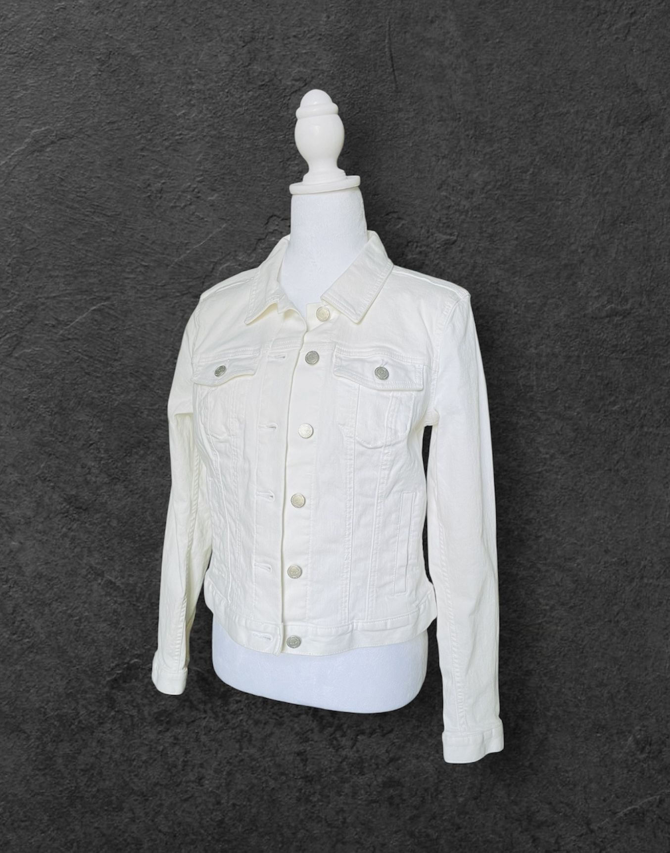 LOFT White Jean Jacket Women’s Small NEW!! NWT