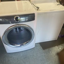 Kenmore Washer And Dryer Great Condition 