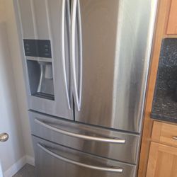 Samsung french Door refrigerator.