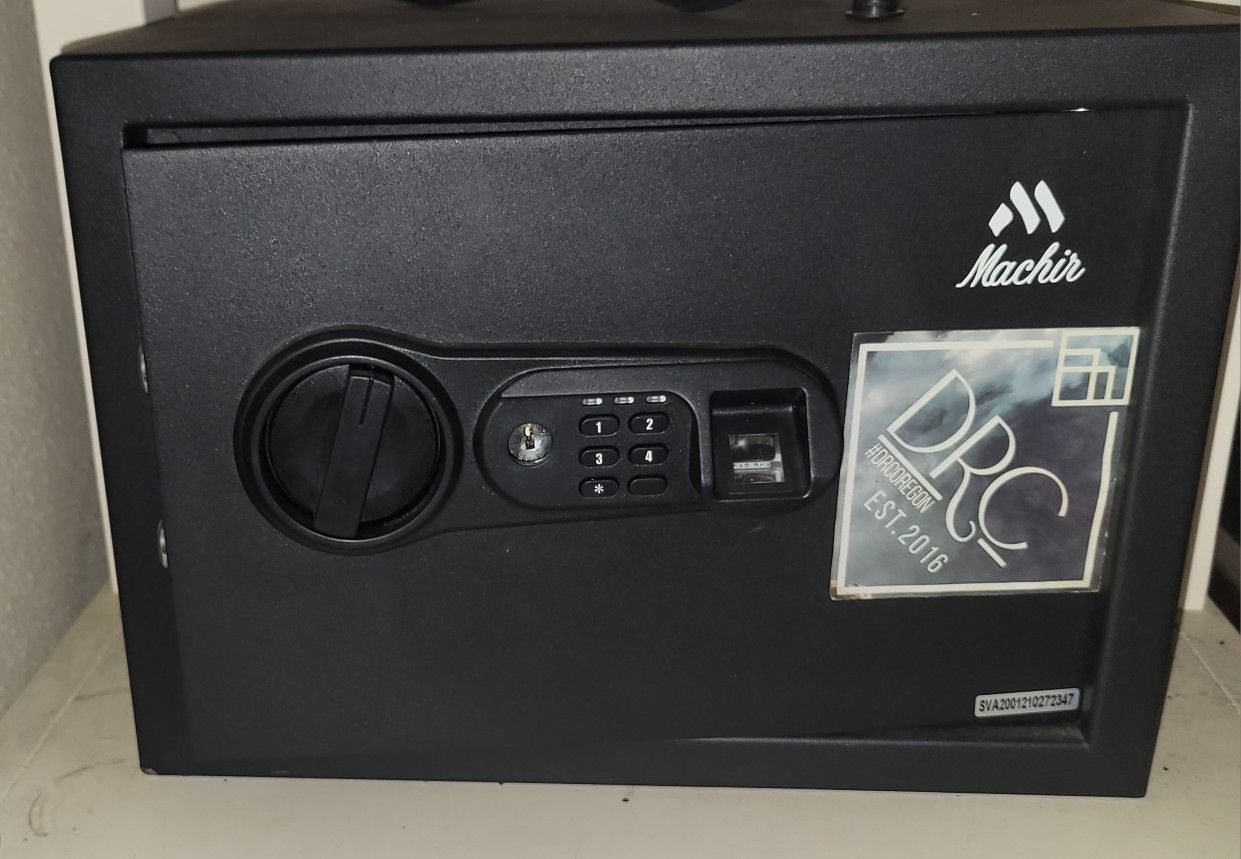 Machir Personal Biometric Steel Safe