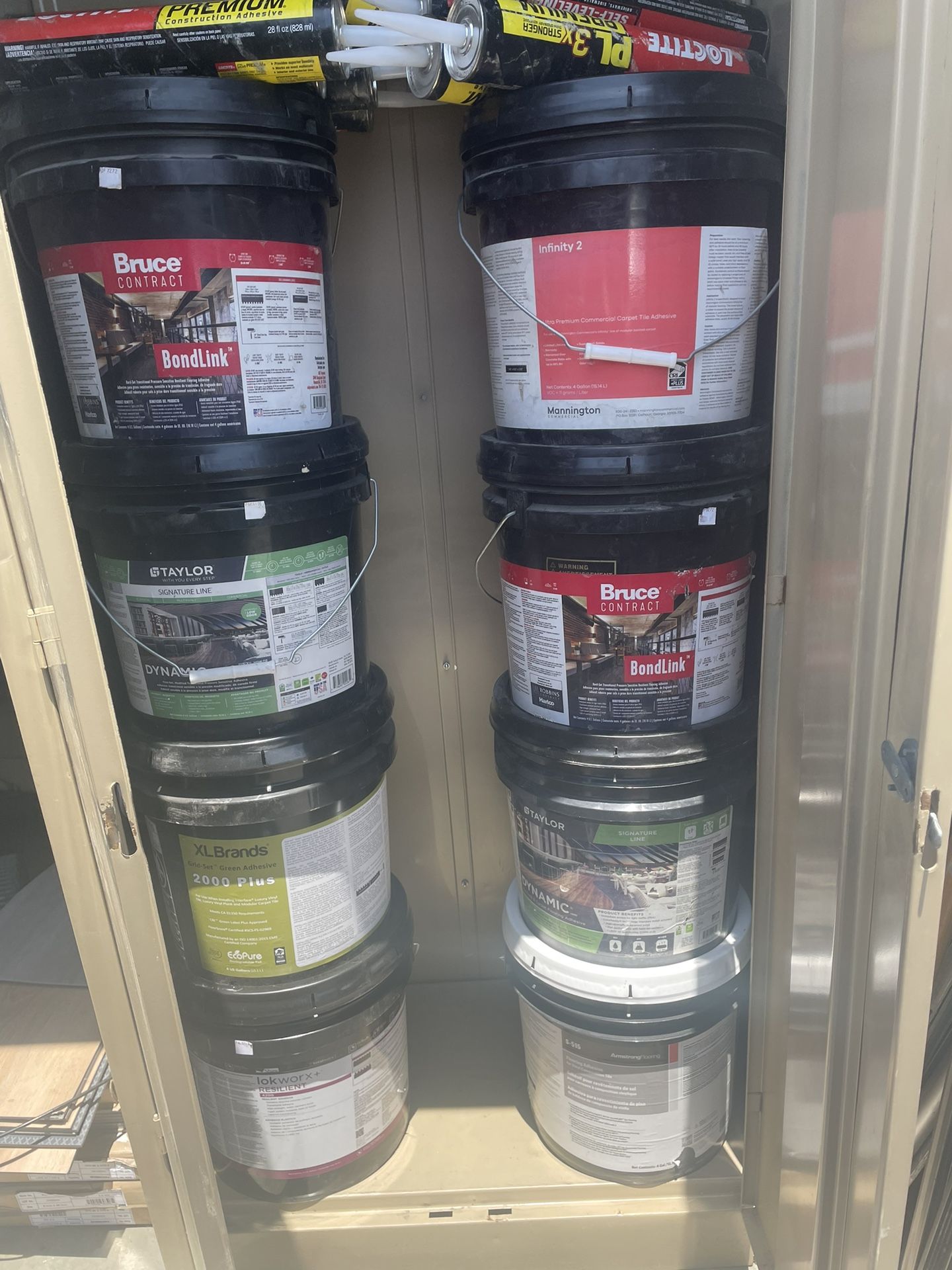 Flooring Glue Comercial Grade $50 If You Buy 2 Or More