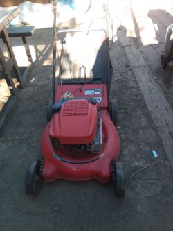 Used lawnmower still works great