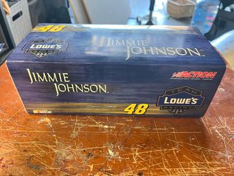 Jimmie Johnson #48 Lowe's Racing Action Die-Cast