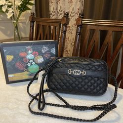 Sling Bag/ Wrislet