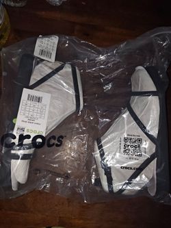 Sandalias crocs size 7