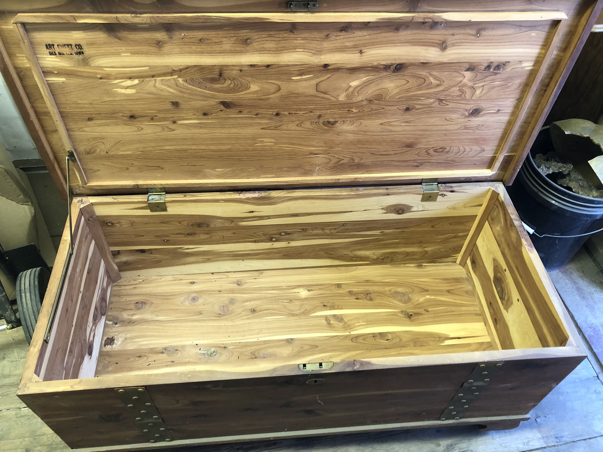 cedar hope chest by art chest company