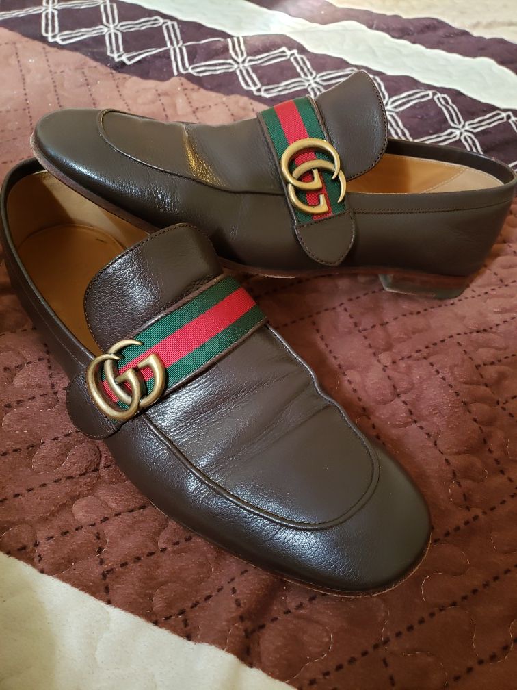 Gucci Leather loafer with GG Web