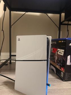 PS5 slim edition/alienware headset/Samsung curve
