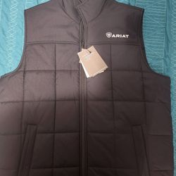 Arait Vest